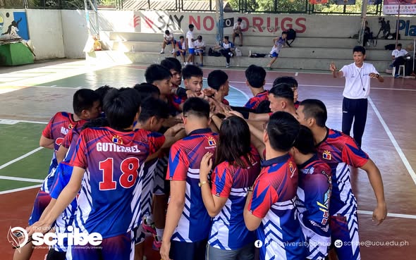 UKRe aces doubleheader, semis-bound